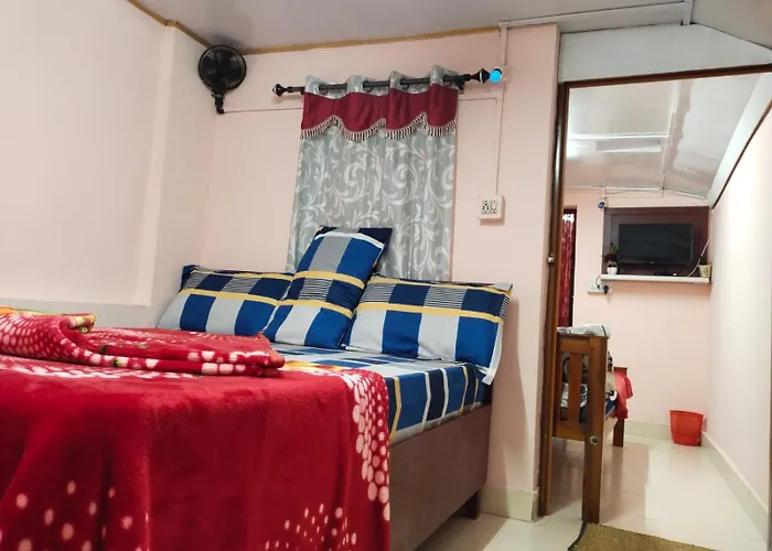 Aks Home Stay